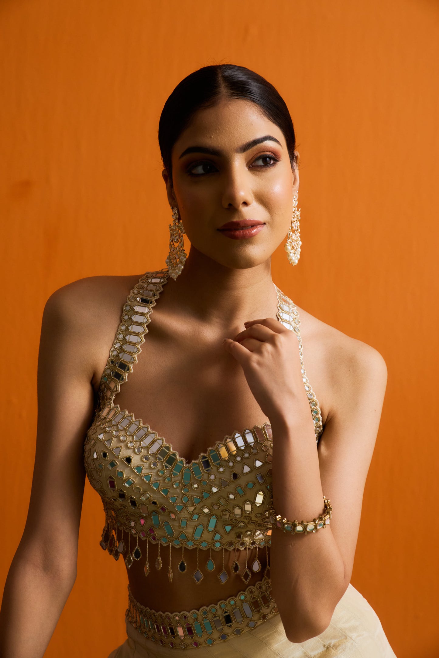 Tara Lehenga