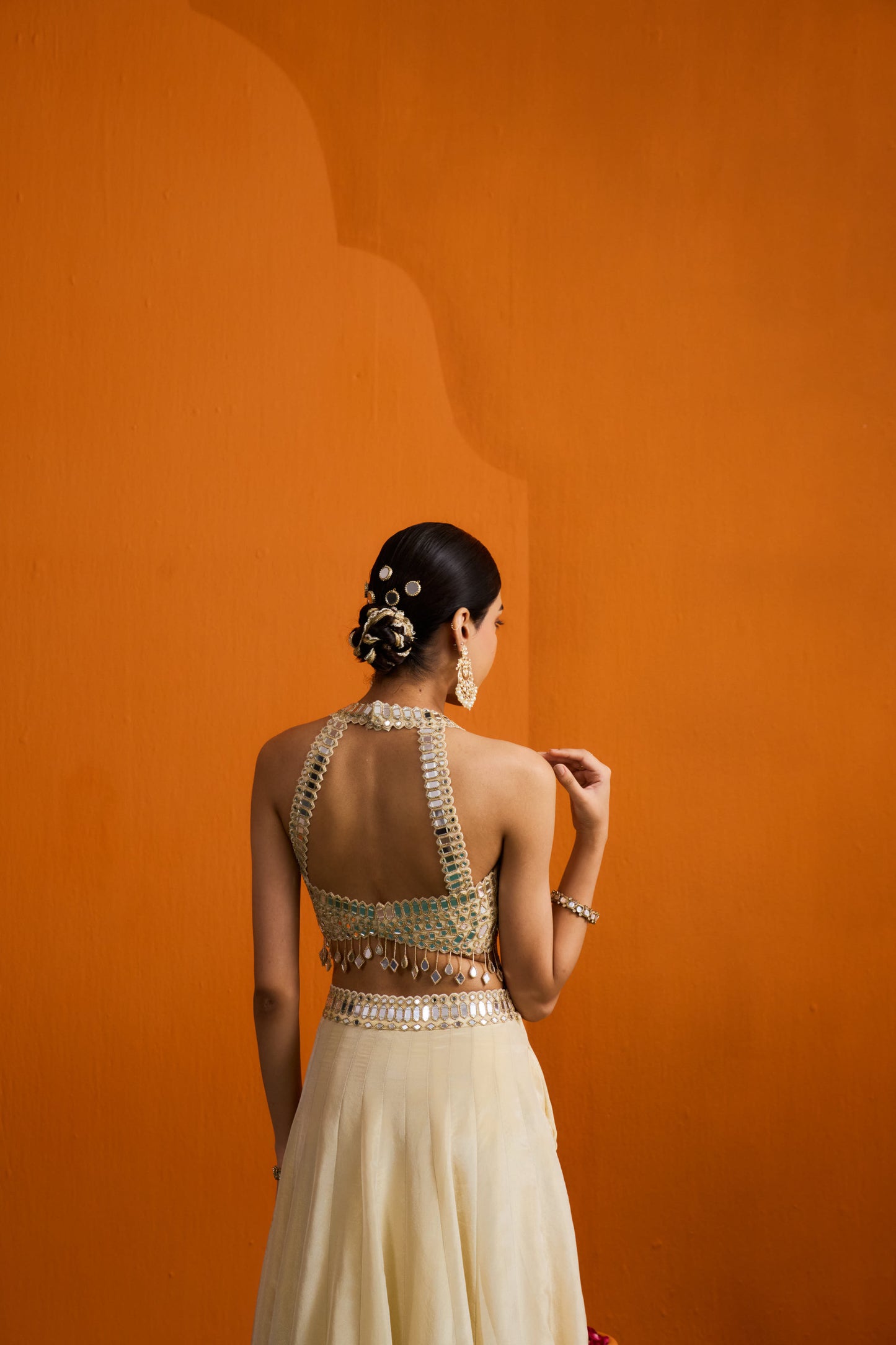 Tara Lehenga