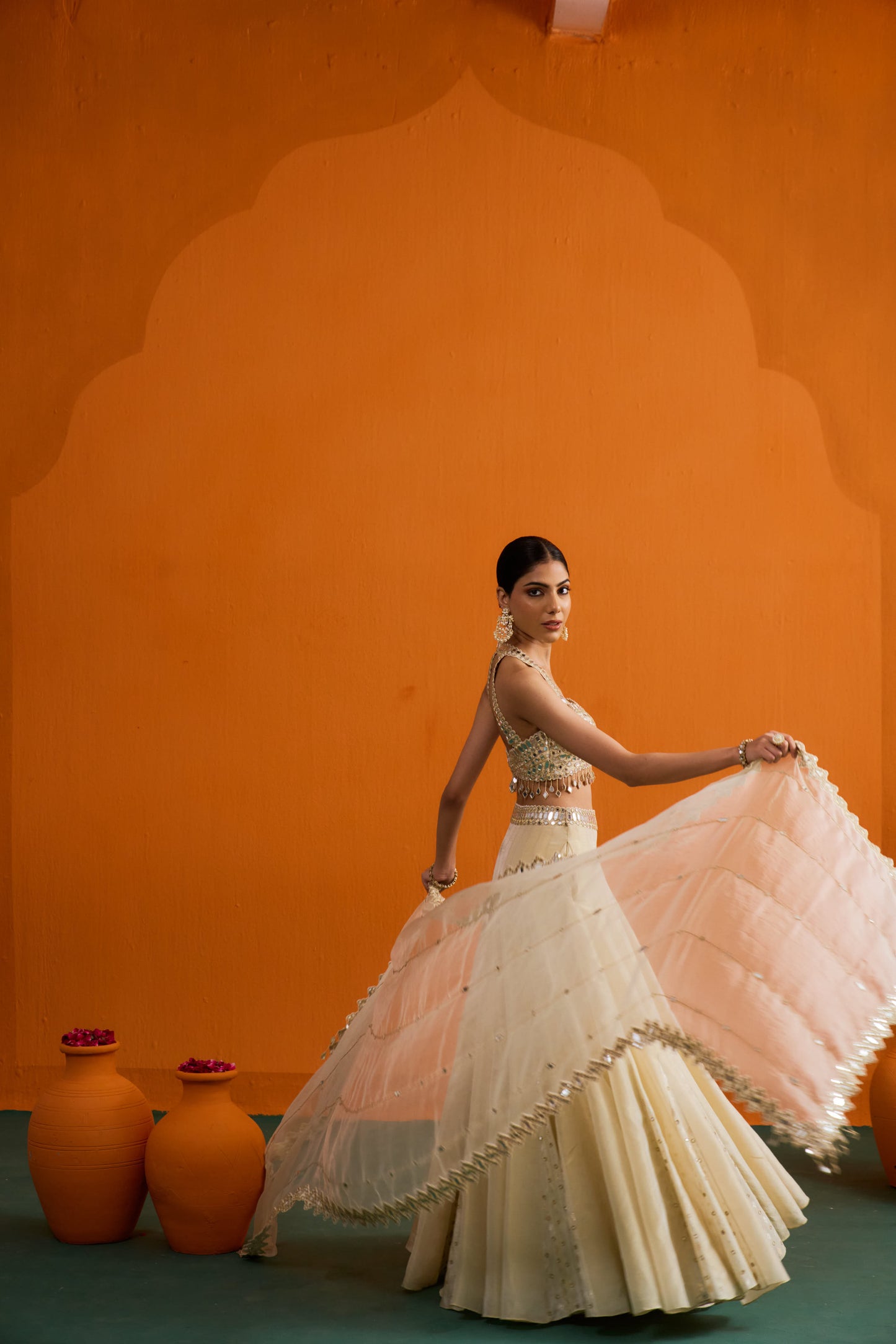 Tara Lehenga