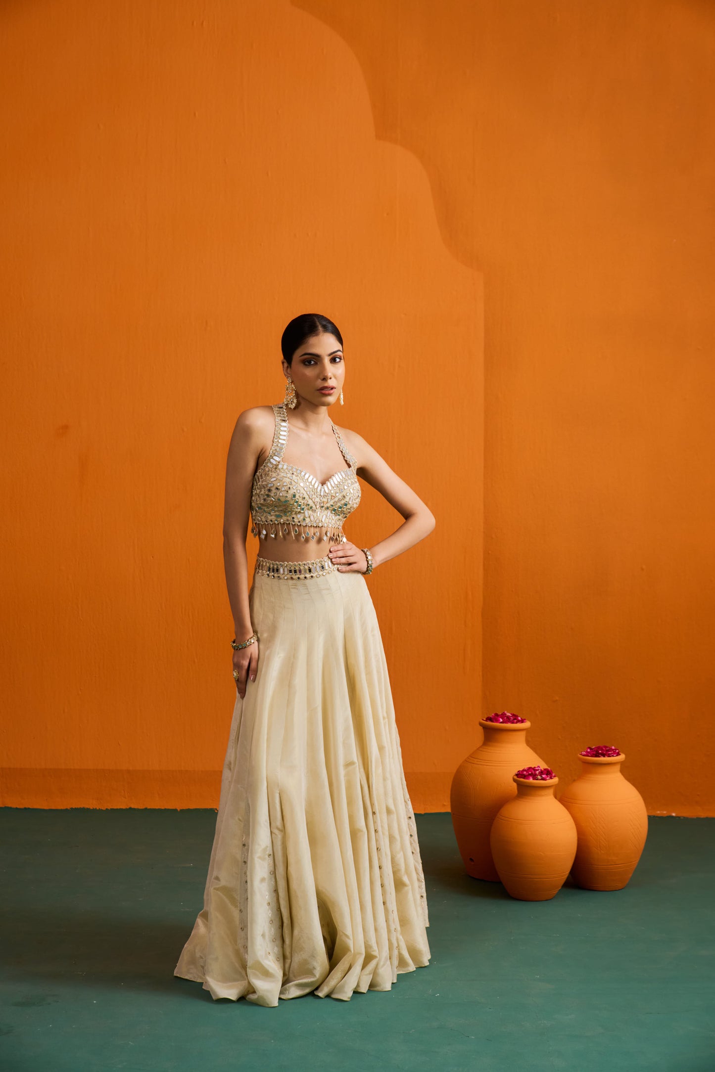 Tara Lehenga