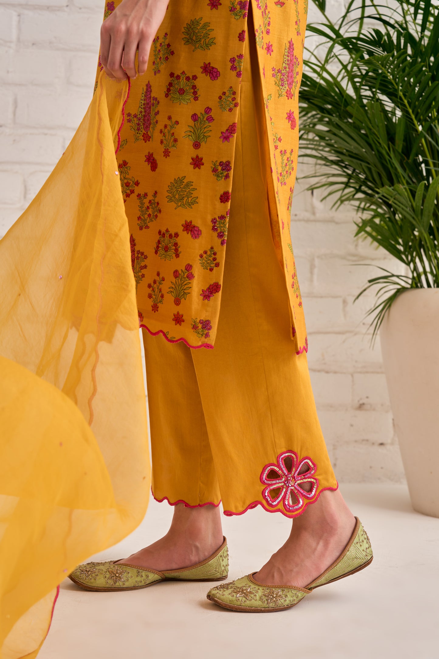Hyacinth Kurta Set