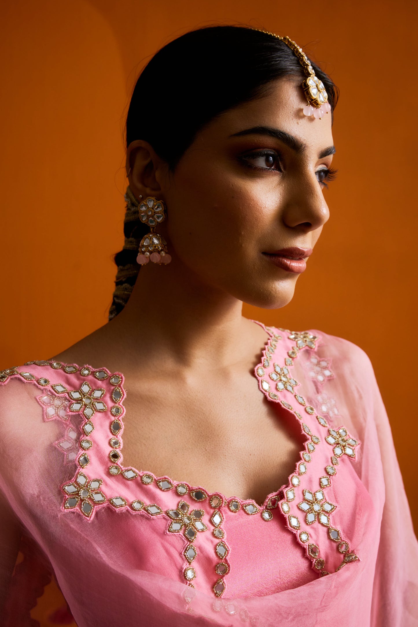 Nistya Gharara Set