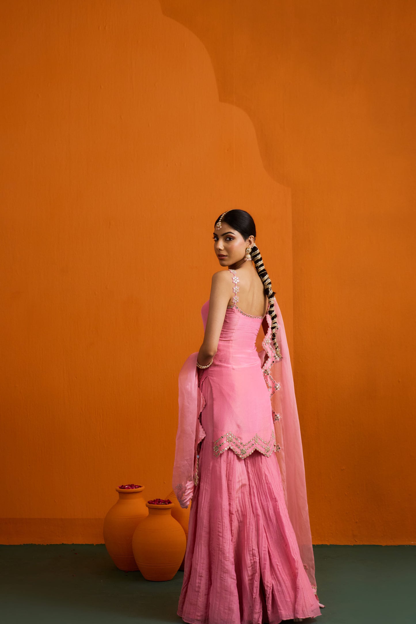 Nistya Gharara Set