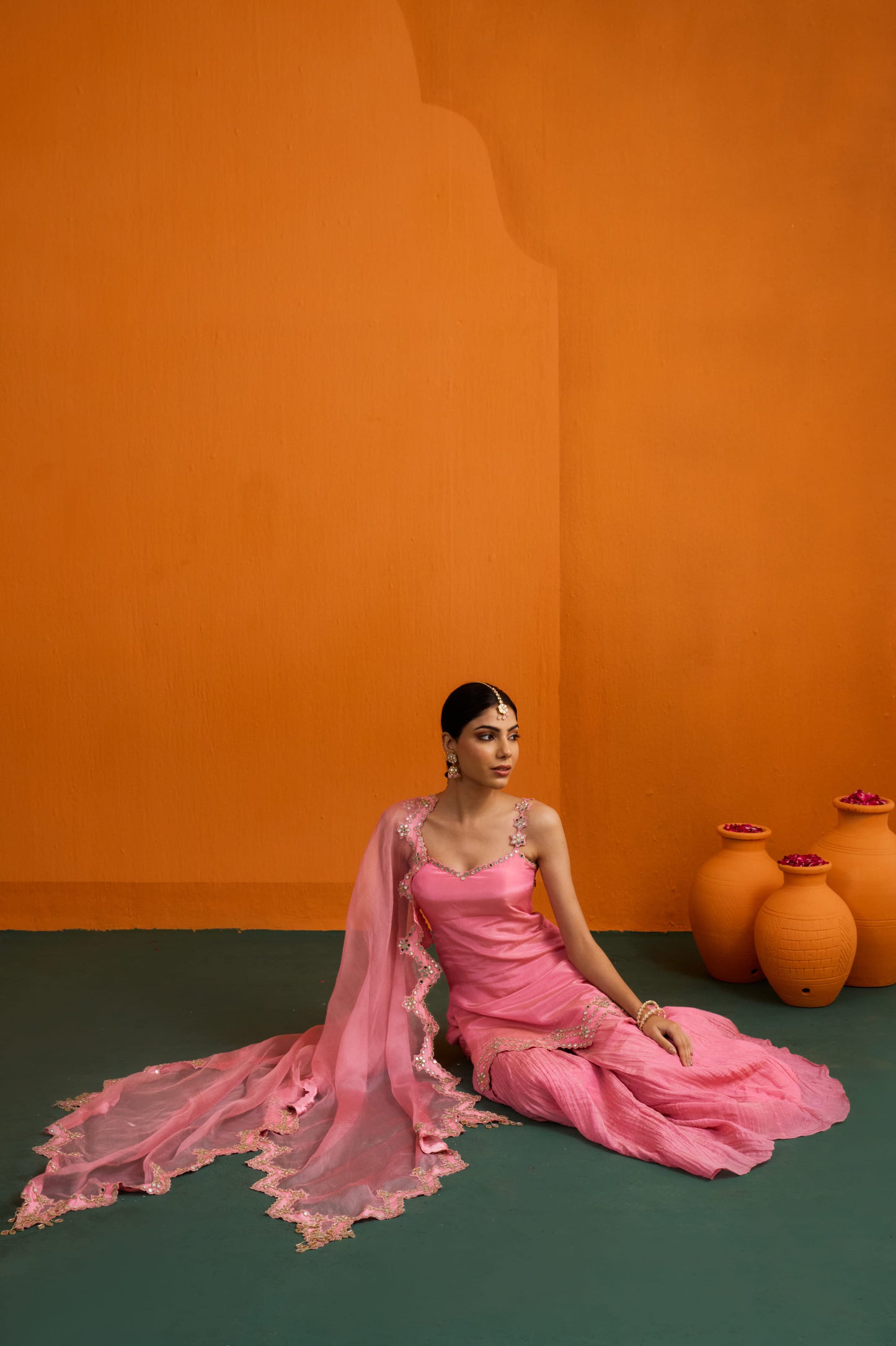 Nistya Gharara Set