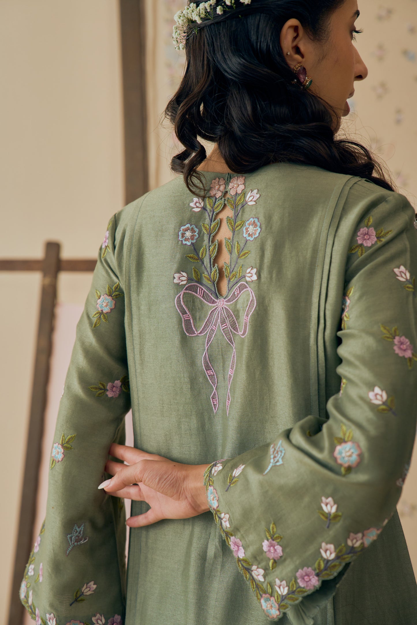 Gulbaan Kurta Set