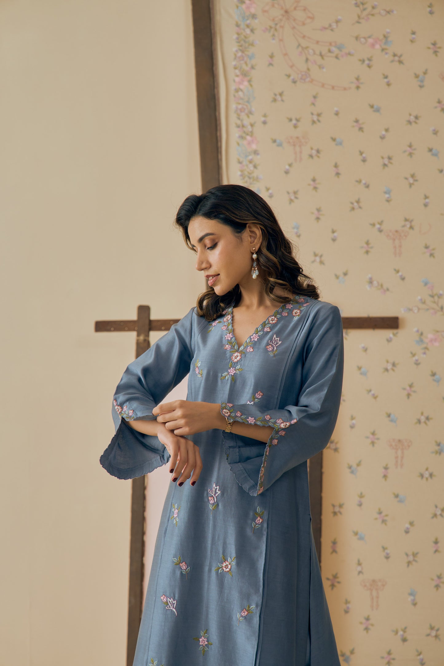 Neer Kurta Set