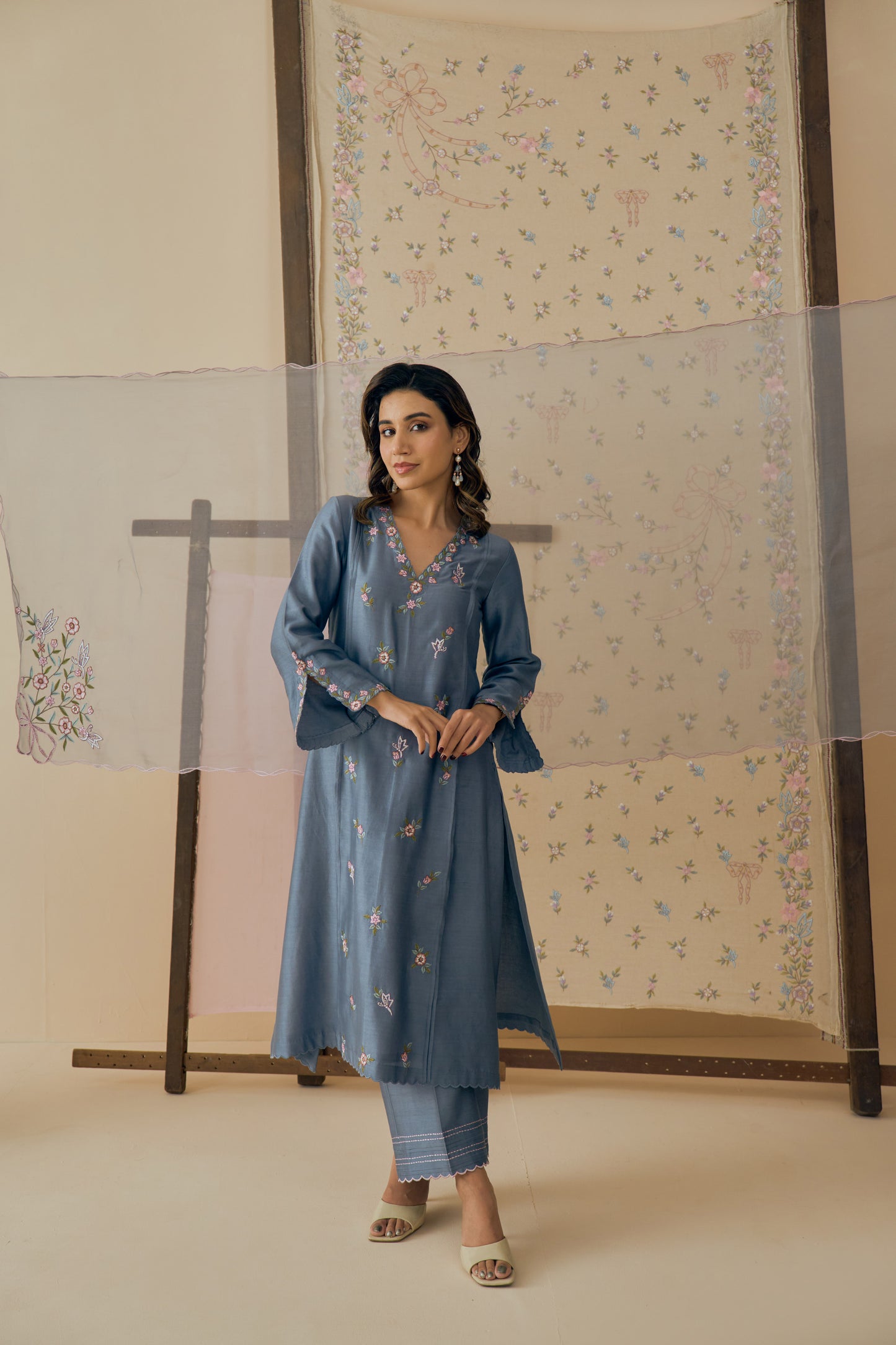 Neer Kurta Set