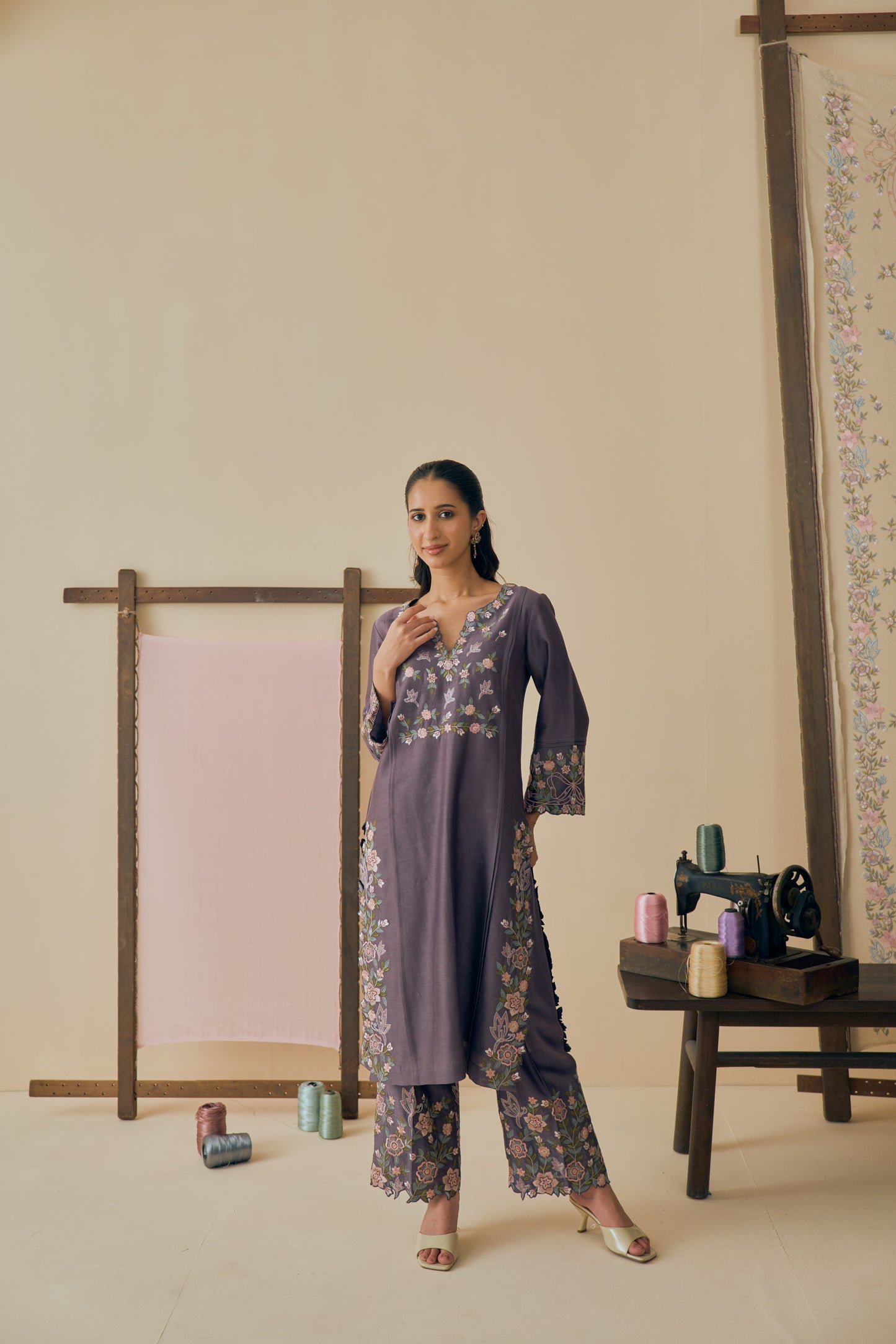 Kumud Kurta Set