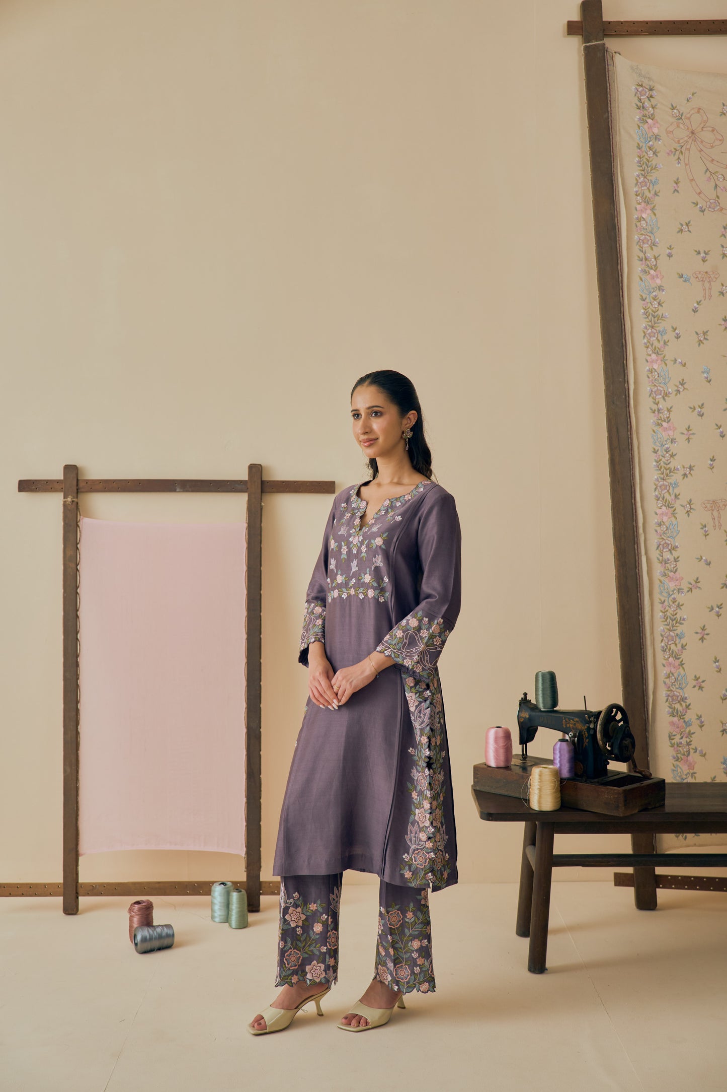 Kumud Kurta Set