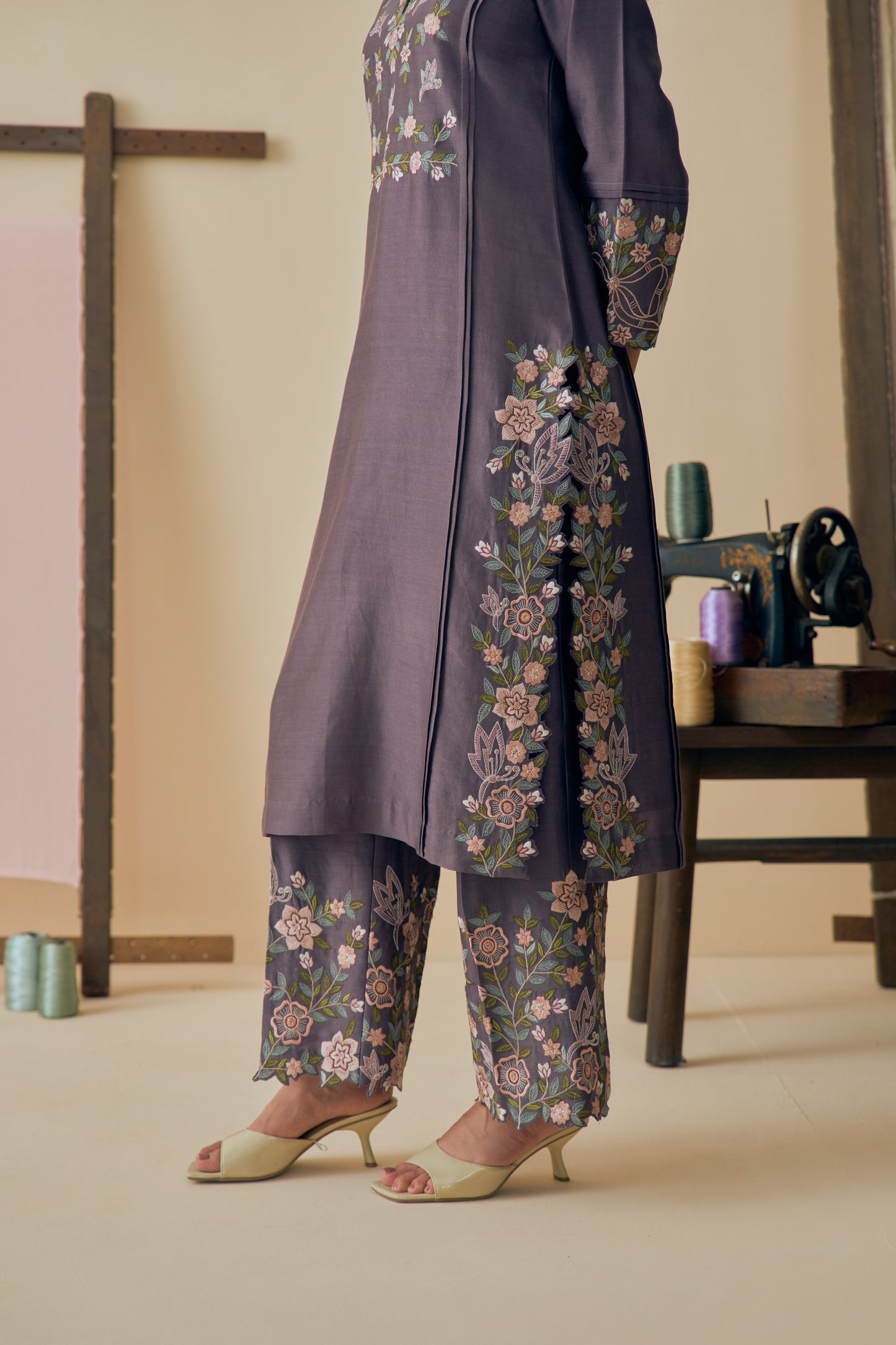 Kumud Kurta Set