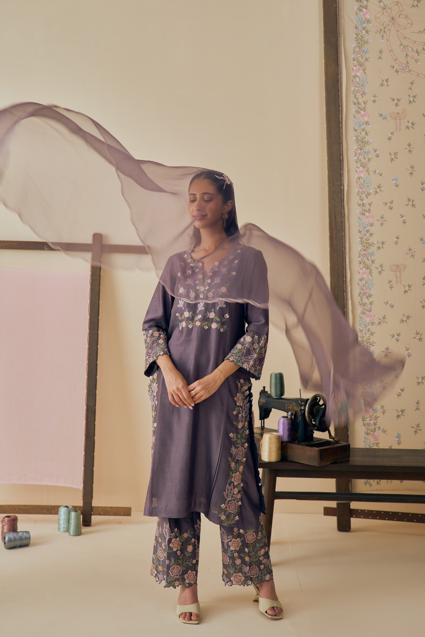 Kumud Kurta Set