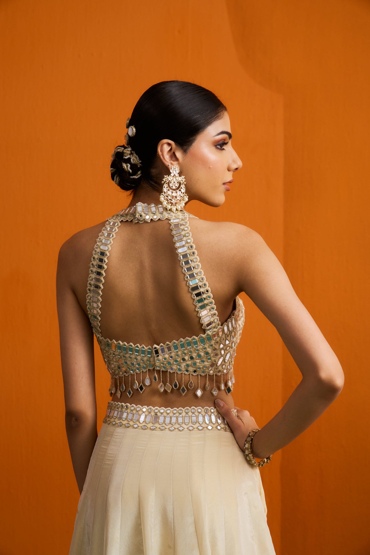 Tara Lehenga