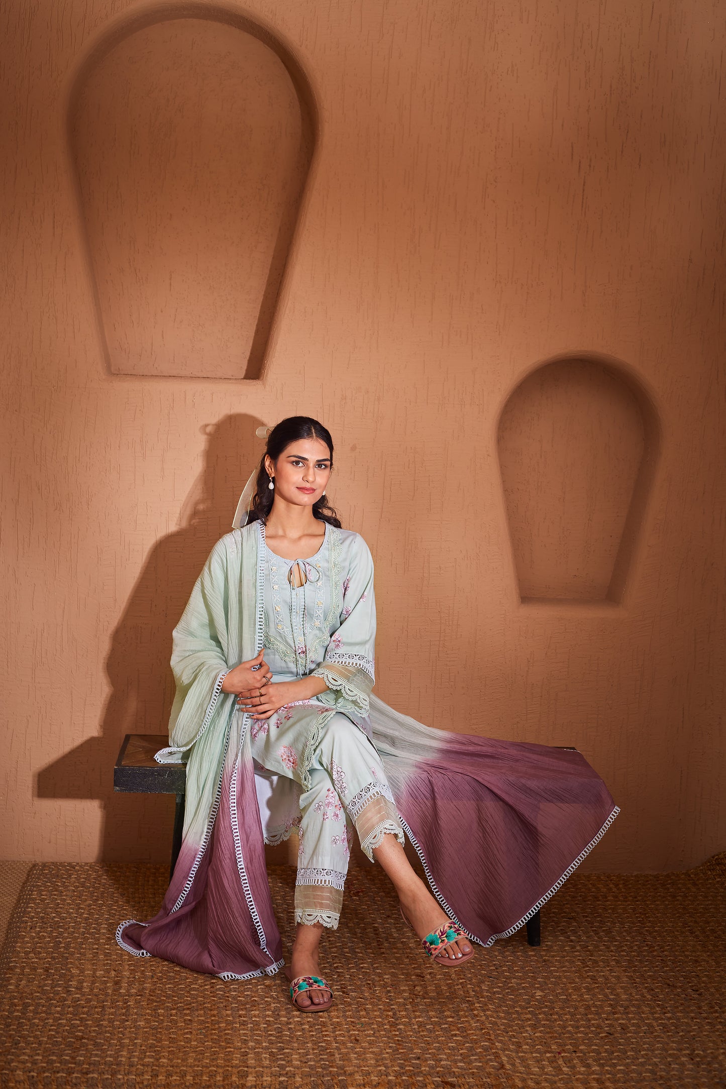 Lovebird Lace Kurta Set