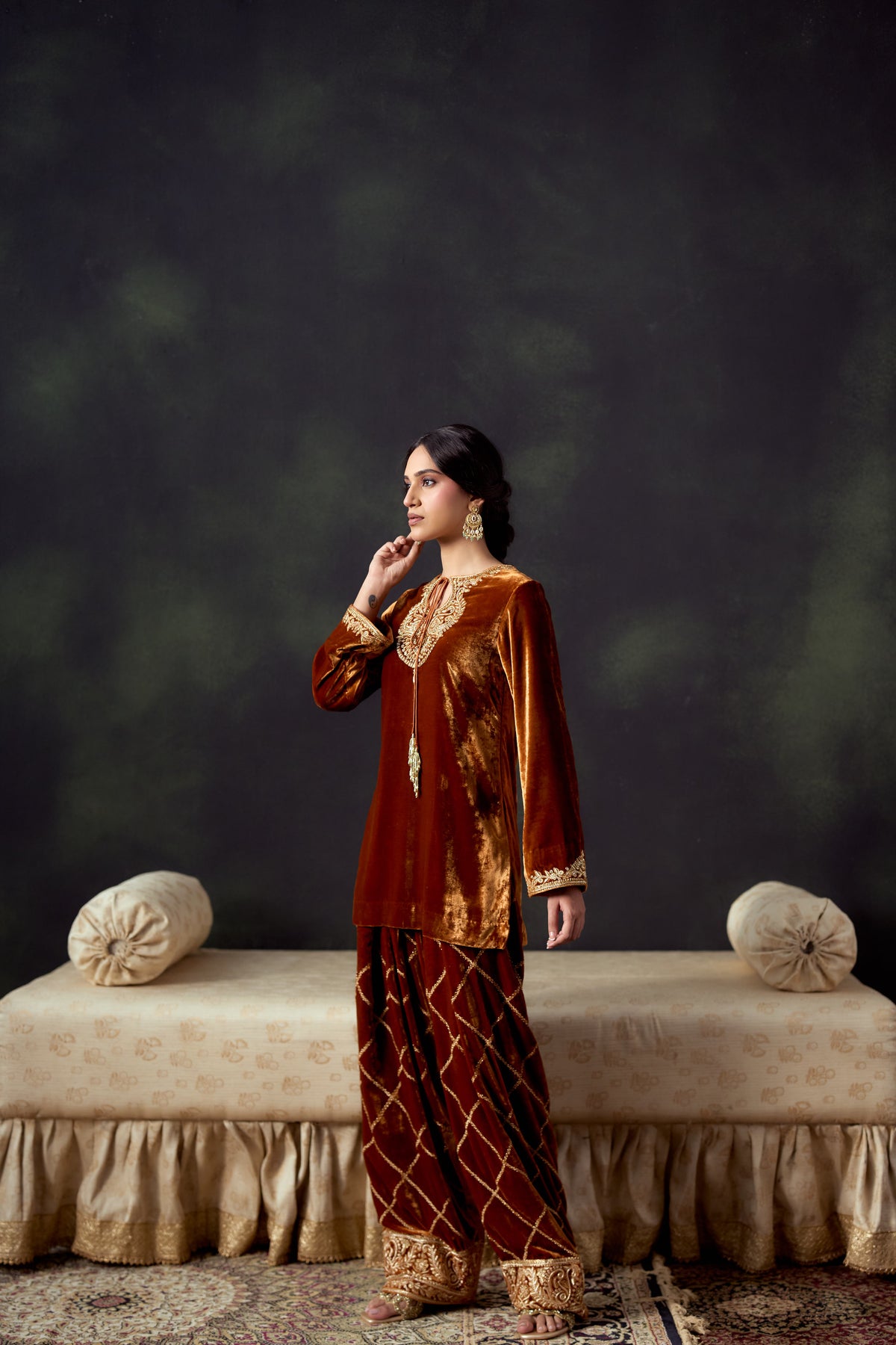 Aarzoo Kurta Set with Farshi Salwar