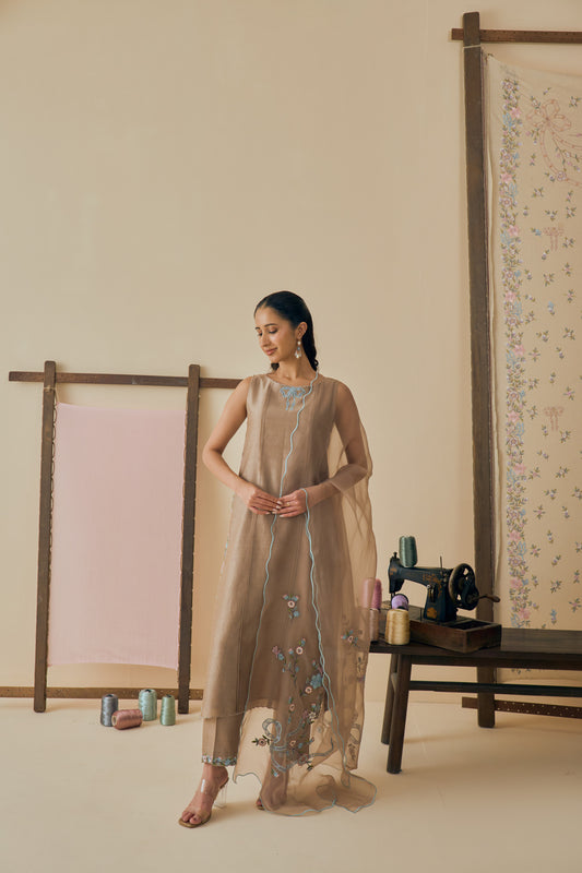 Saaz Kurta Set