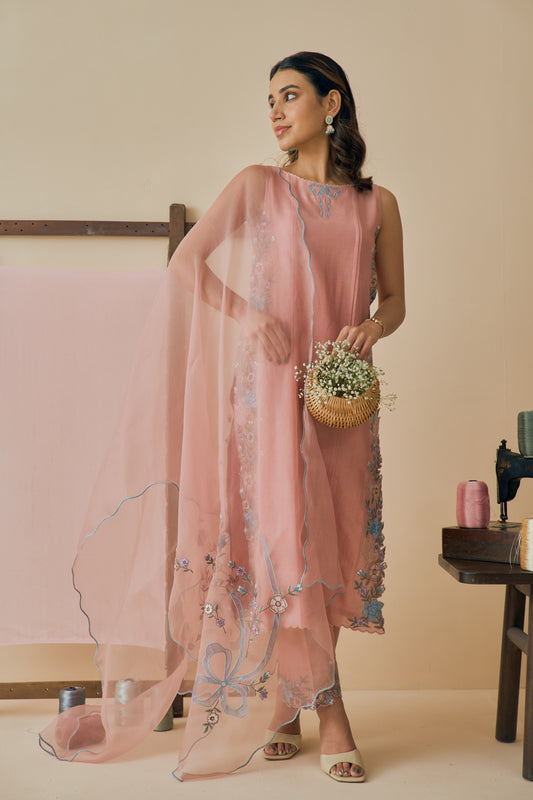Gulnaar Kurta Set