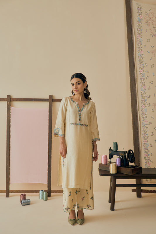 Savera Kurta Set
