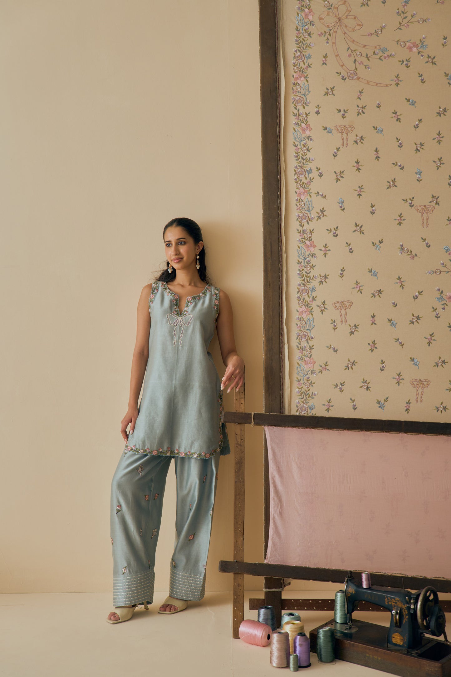 Aasmani Kurta Set with Farshi Salwar