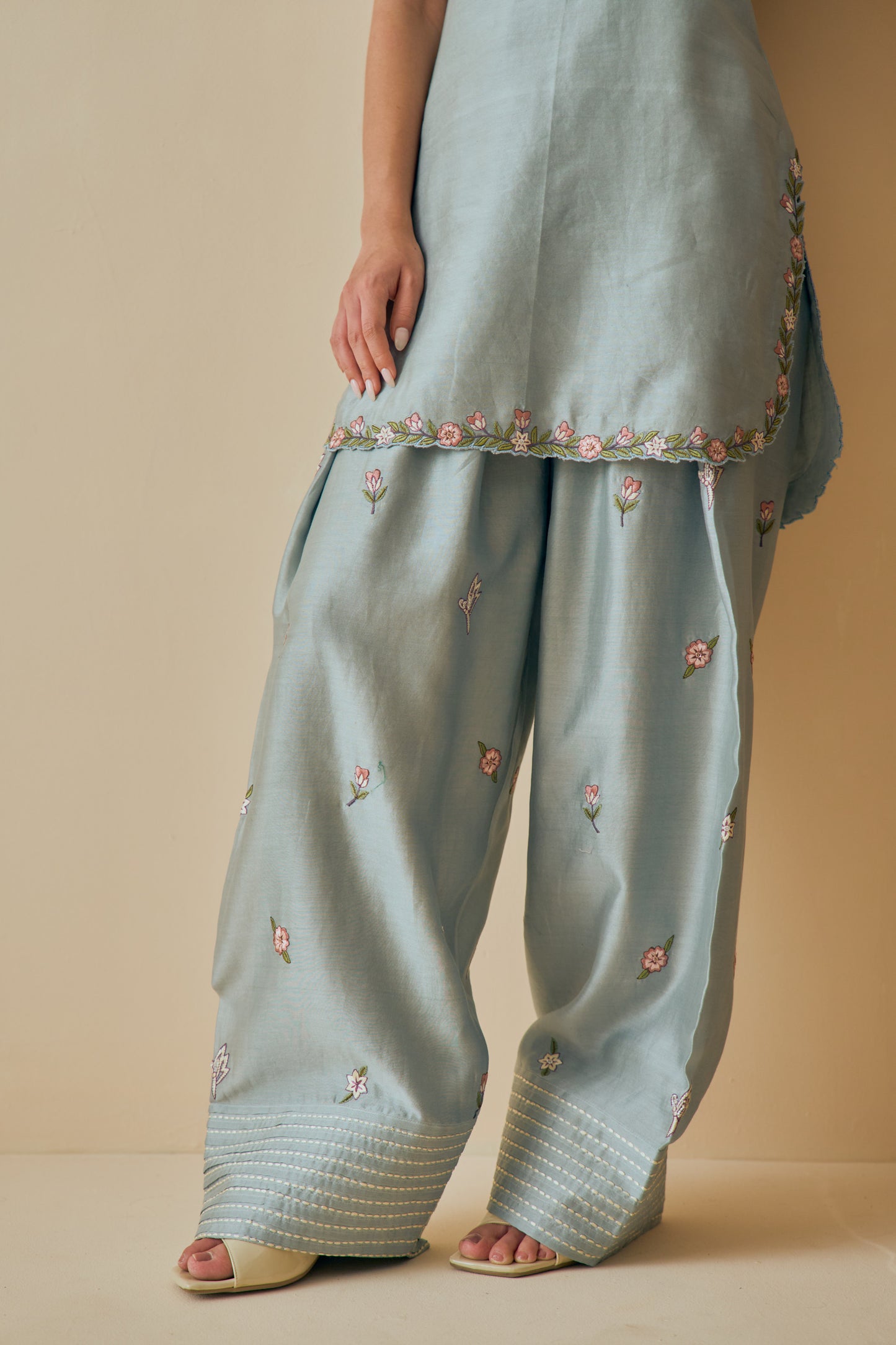 Aasmani Kurta Set with Farshi Salwar