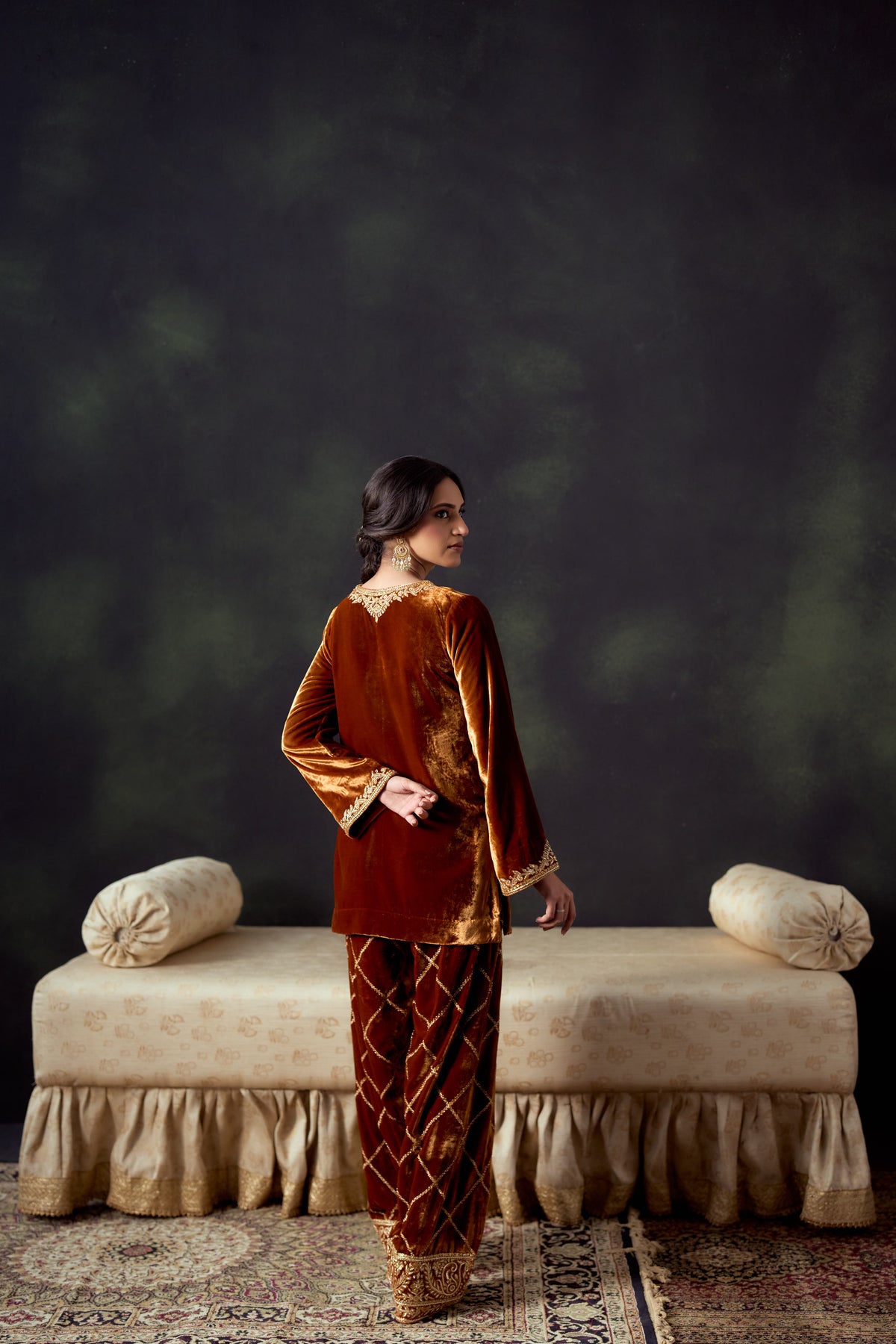 Aarzoo Kurta Set with Farshi Salwar
